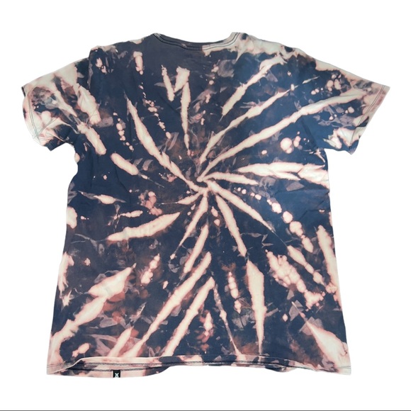 Repurposed bleached tee Hurley - Picture 2 of 3